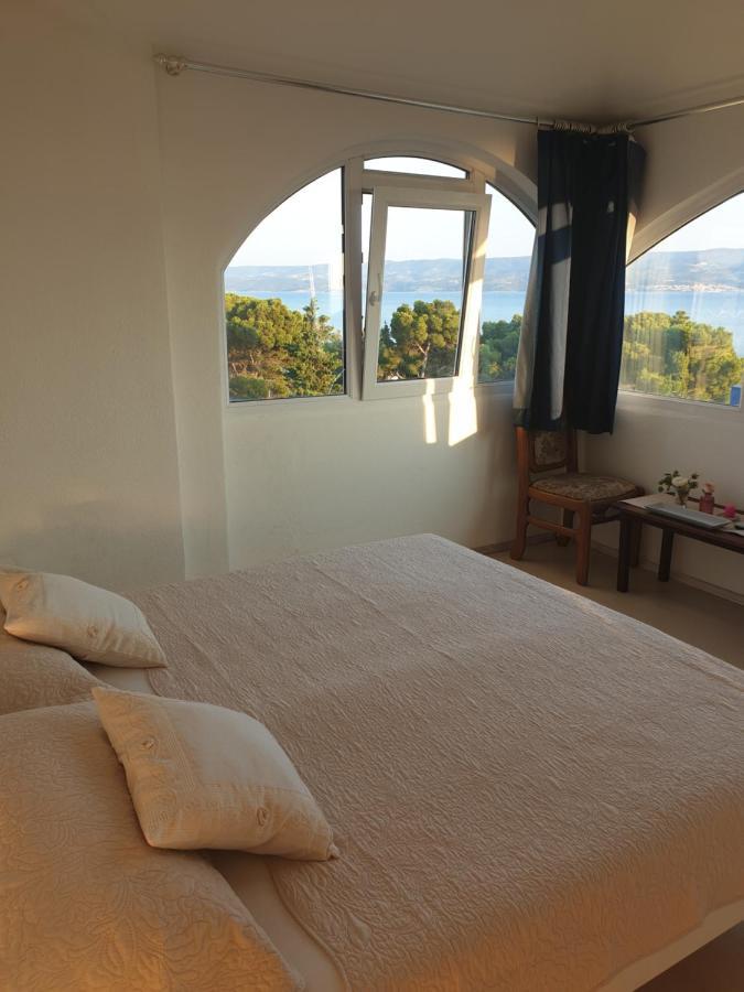 Apartmani Mlikotic Dugi Rat Buitenkant foto